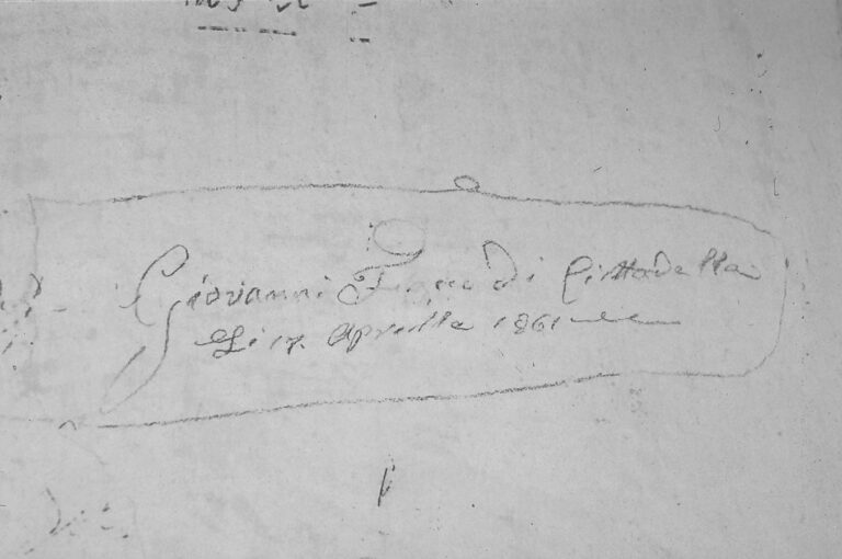 Santuario della Madonna di Caravaggio: le scritte murali ottocentesche.